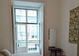 No Limit Alfama Guesthouse 4