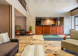 Quality Inn Fairmont 3
