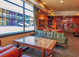 Hotel Zed Victoria 3