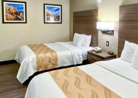 Quality Inn & Suites Airport 5