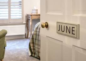 April House Weybridge - Boutique Guesthouse 5