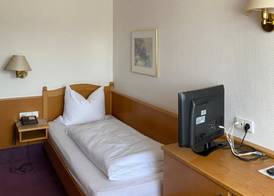 Hotel-Restaurant Zum Loewen 5