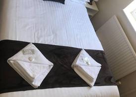 The Feathers Hotel 5