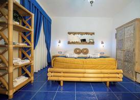 Étoiles Luxury Guest House Resort 5