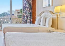 St. John's Inn 4