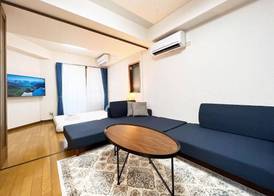 PINE TREE HOTEL 4
