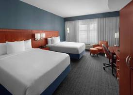 Courtyard by Marriott Santa Clarita Valencia 5
