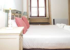 Liiiving in Porto - Historic Clerigos Studio 4F 5