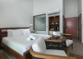 Wharfside Village Hotel 3