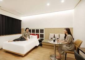 Hotel Brown Dot (Dongducheon Central Station) 4