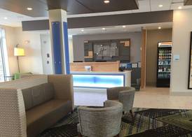 Holiday Inn Express & Suites NEBRASKA CITY by IHG 2