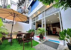 Baya Rooftop Pool Patong Beach 5