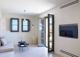 Elessa Hotel 4
