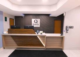 Quality Inn Pontiac 3