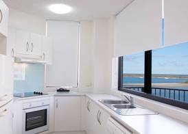 Sandy Point Beach Resort 5