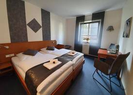 Waldhotel Surwold 4