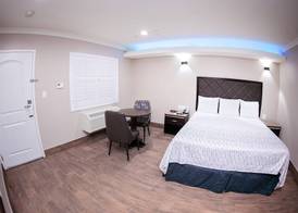 Diamond Bell Inn & Suites 4
