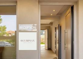 Makris Luxury Rooms 2