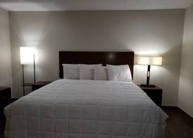 CLEAR LAKES INN 5