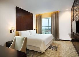 Four Points by Sheraton Makassar 5