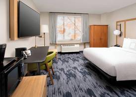 Fairfield Inn & Suites by Marriott Alexandria West/Mark Center 4