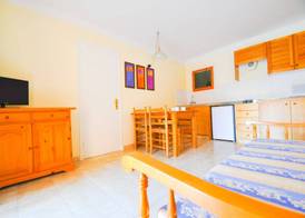 Sant Joan Apartaments - Adults Only 3