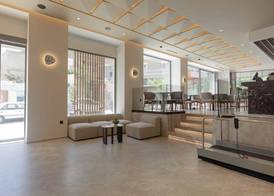 Nesean Plaza Hotel 4