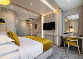 East Plaza Hotel 5