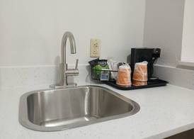Comfort Inn near Downtown & Blue Ridge PKWY 4