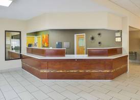 Americas Best Value Inn & Suites Bastrop 3