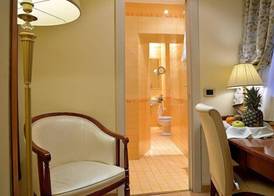 Hotel Homs 5