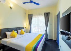 Blue Door Hotel Morjim 2