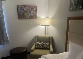 Days Inn by Wyndham Erie 4