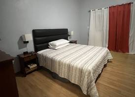 Studio Chateau - Manor Park, Kingston 8 2