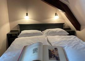 U Cervene zidle - Red Chair Hotel 5