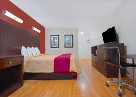 Mojave Hotel 5