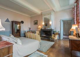 Chateau d'Estrac 5