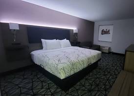 Baymont By Wyndham South Bend 3