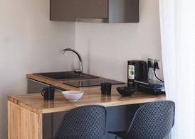 blue symphony suites and apartments 5