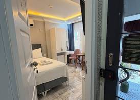 VERSECA HOTEL 4