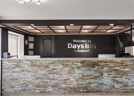 Days Inn by Wyndham Lakewood South Tacoma 4