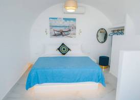SantoNight Luxury Villas 3