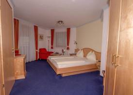 Berg & SPA Hotel Urslauerhof 4