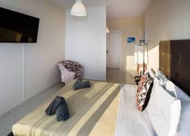 Room25 2