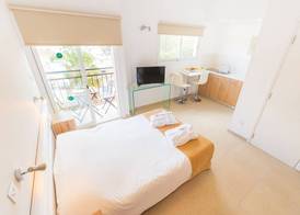 Chrielka Hotel 4