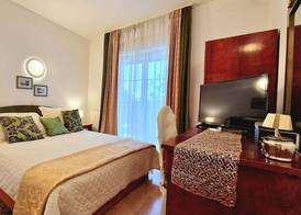 Avalena Rooms 5