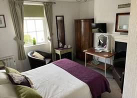 Seascape guest house 5