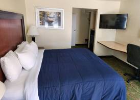 Nittany Budget Motel 4