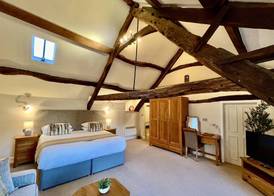 Castle Cottage Inn 4