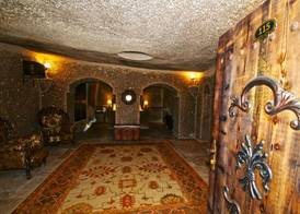 Grand Cave Suites 4